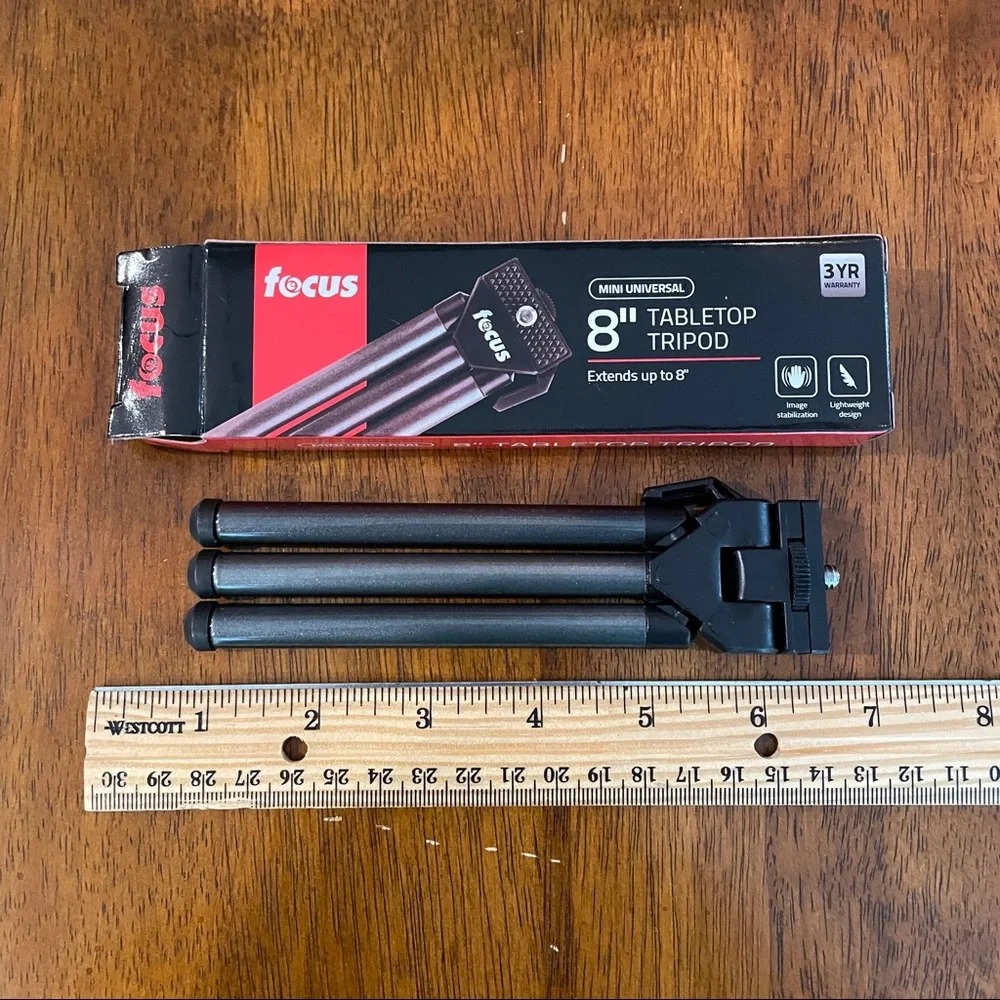 Focus mini universal 8” tabletop tripod